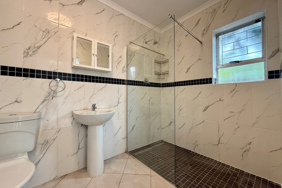 3 Bedroom Property for Sale in Tijgerhof Western Cape